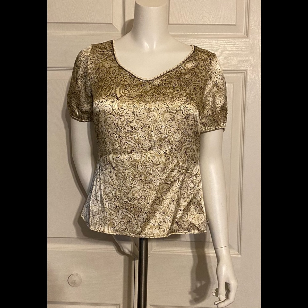 NWT T Tahari Silk Blouse SZ XS